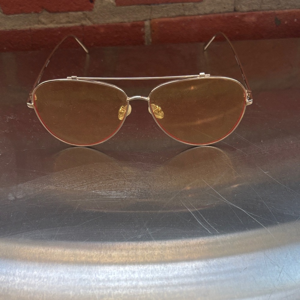 Uniqlo Gold-Tinted Aviator Sunglasses